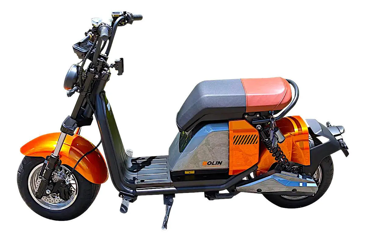701 Sport na cor Laranja